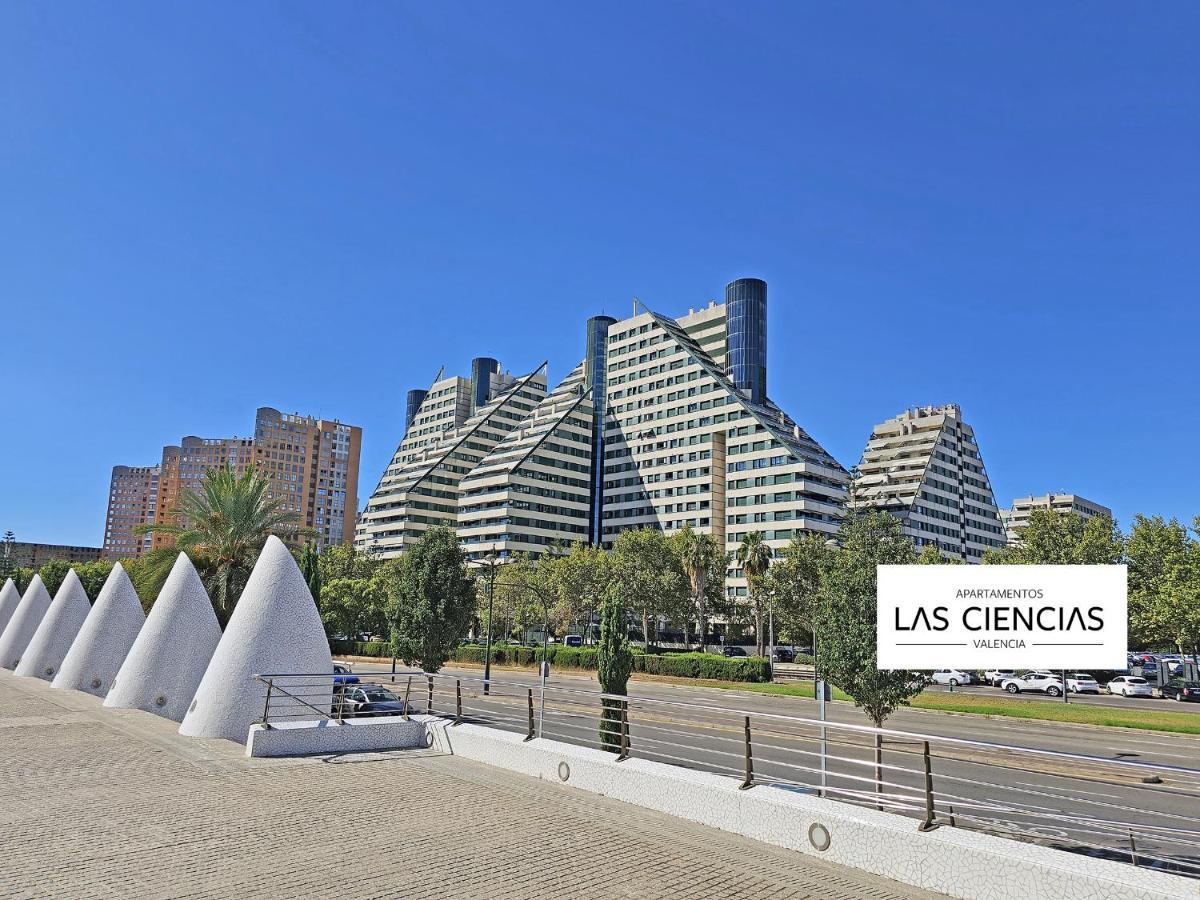 Apartamentos Las Ciencias A فالنسيا المظهر الخارجي الصورة